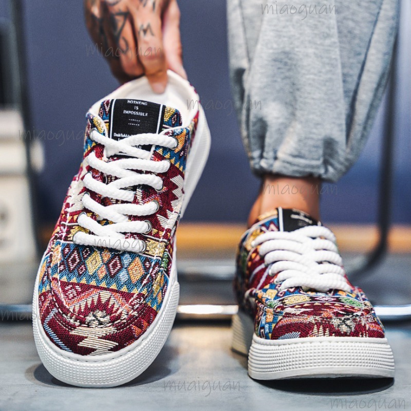 Mens Fashion Trainers - ファッションメンズキャンバスシューズ春夏スリッポンカジュアルスリッパサイズ 39-44 快適なバックレスミュールスニーカー男性用 Pantufa